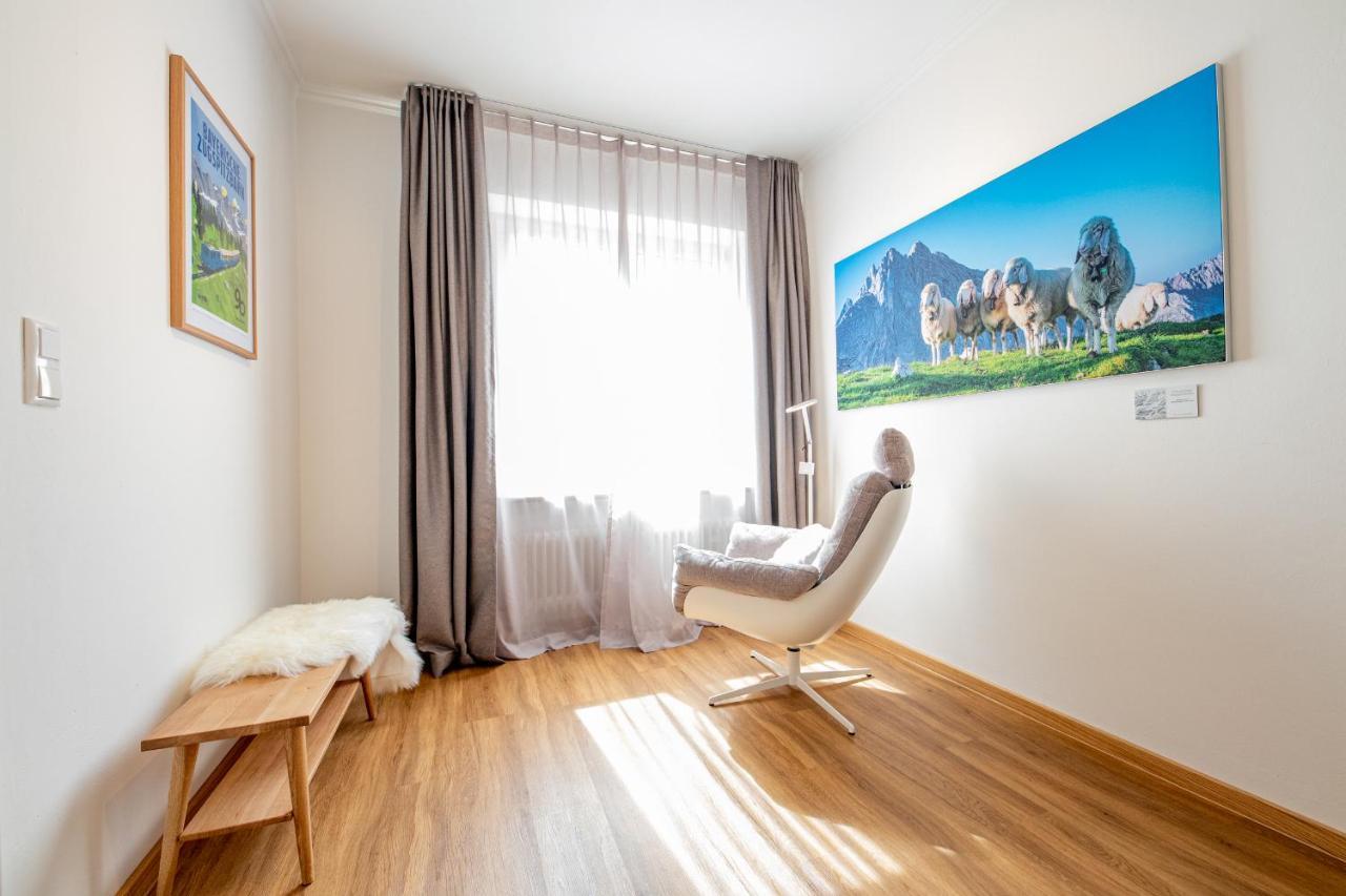 Gluecksgriff Apartment การ์มิช-พาร์เทนเคียร์เชน ภายนอก รูปภาพ