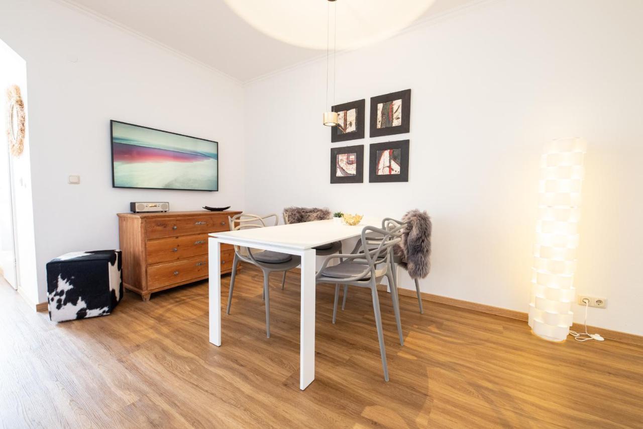 Gluecksgriff Apartment การ์มิช-พาร์เทนเคียร์เชน ภายนอก รูปภาพ