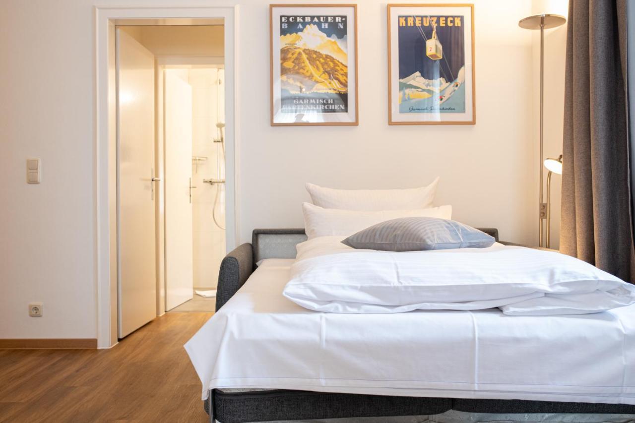 Gluecksgriff Apartment การ์มิช-พาร์เทนเคียร์เชน ภายนอก รูปภาพ
